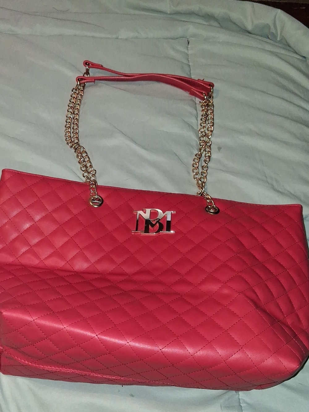 Badgley Mischka Quilted Hot Pink Tote with Gold Chain Handles Nwot